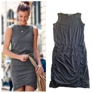 Athleta Ruched Tulip Dress Gray Size Small Sleeveless Casual pullover